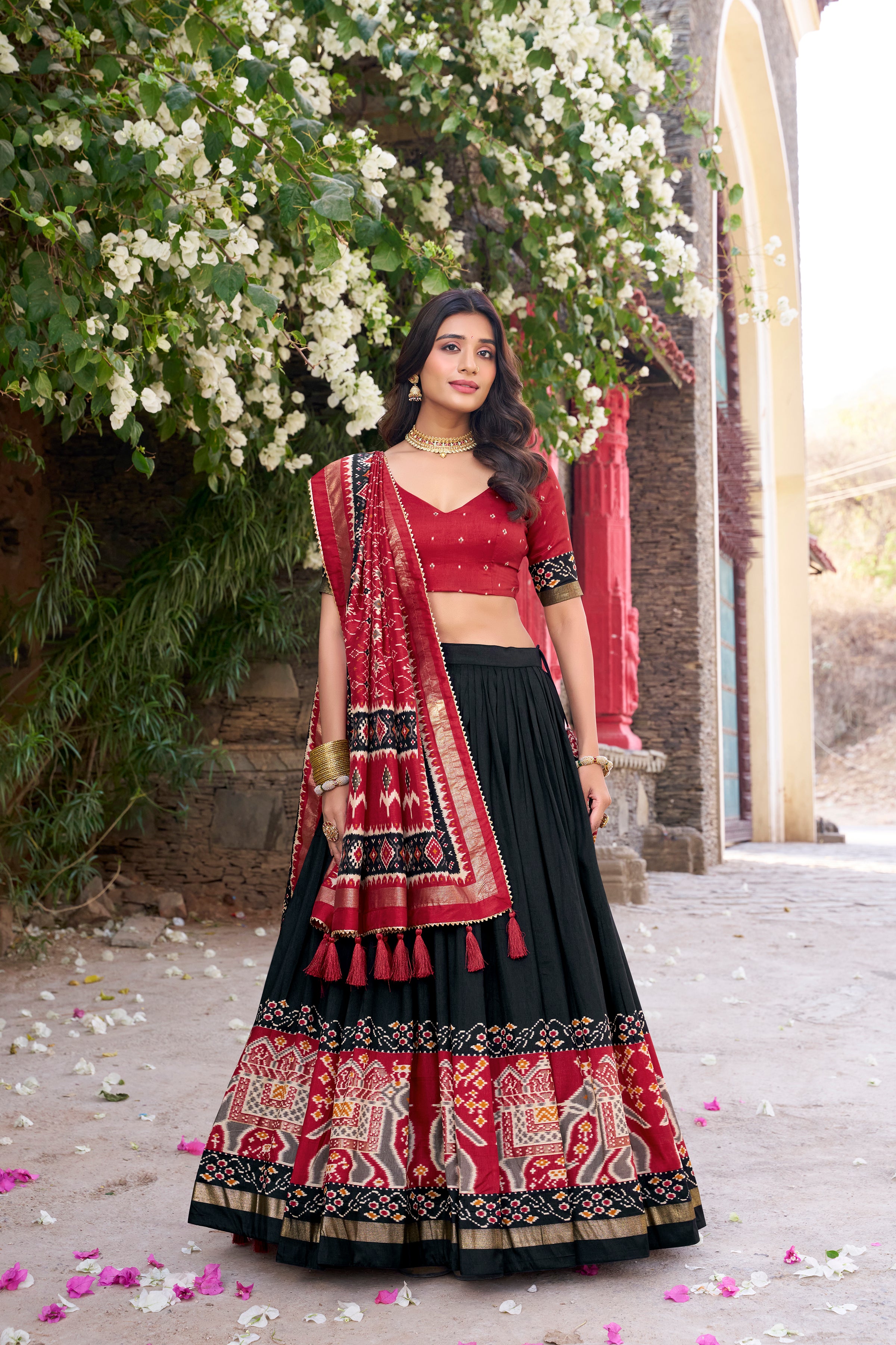 Elegant Lehenga with Traditional Motifs