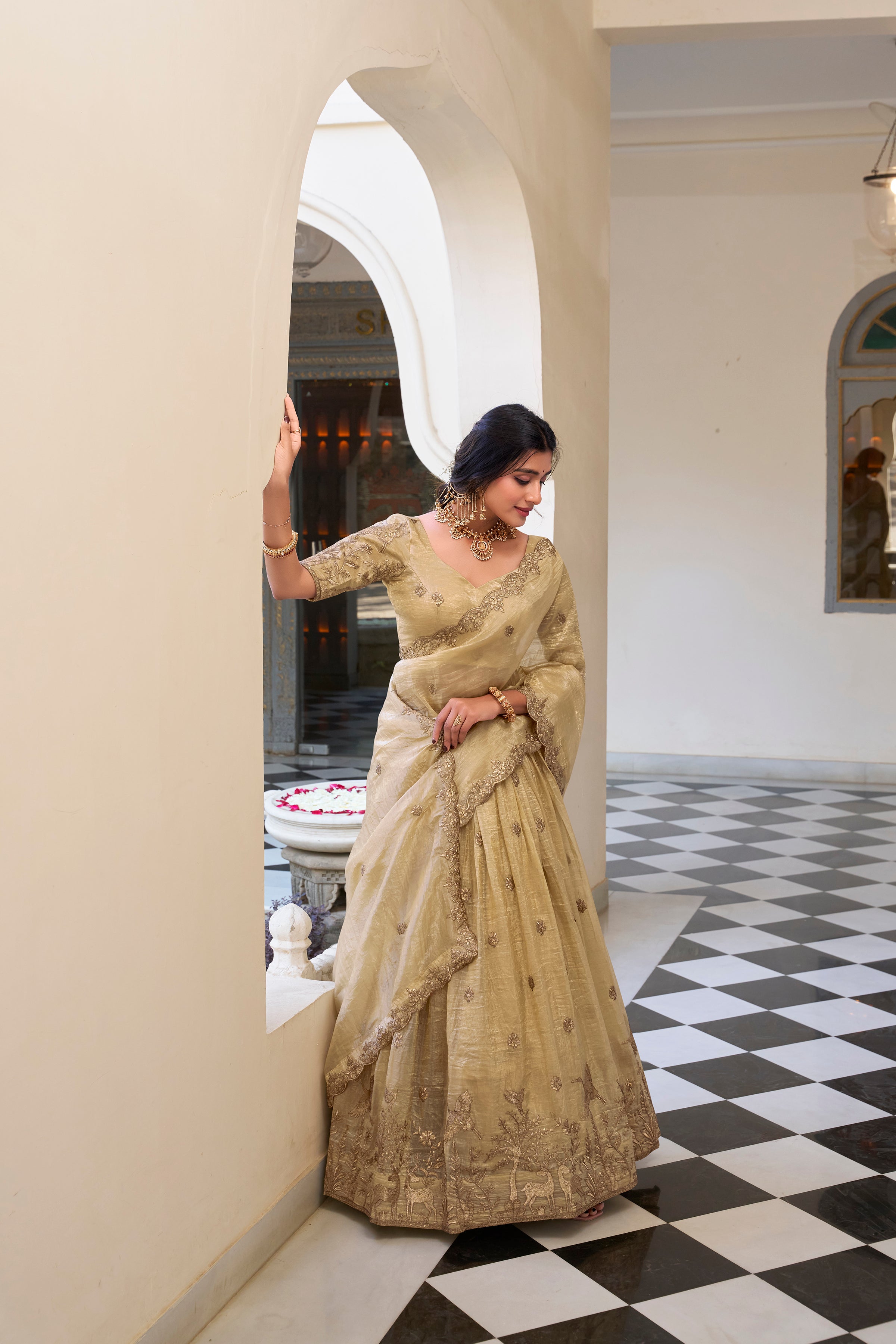 Graceful allure in a stunning dusty rose lehenga.