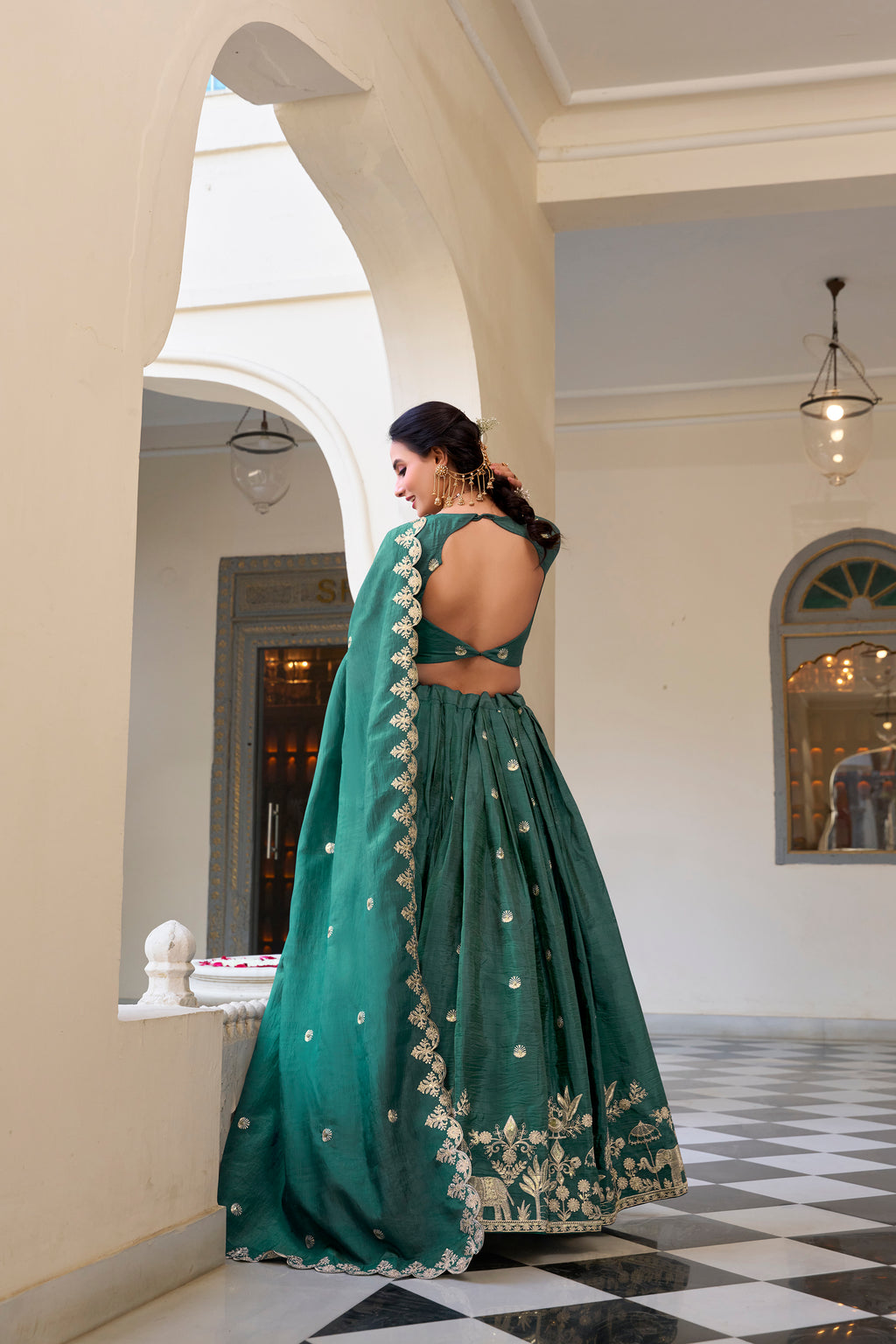 Graceful allure in a stunning dusty rose lehenga.