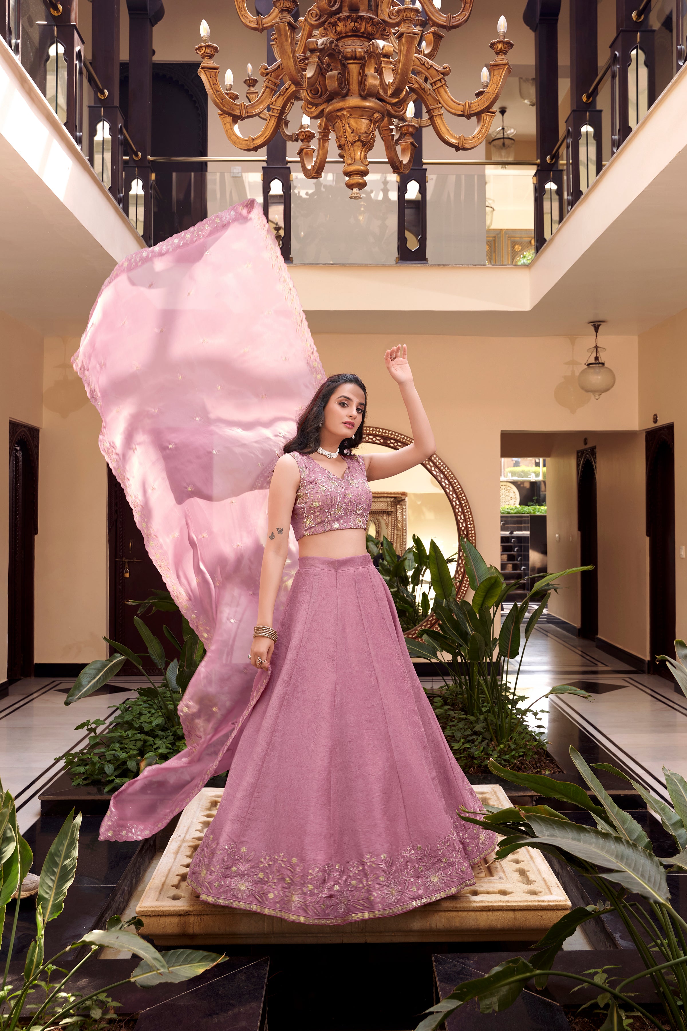 Designer  Pre-draped Pallu and a Stylish Keyhole