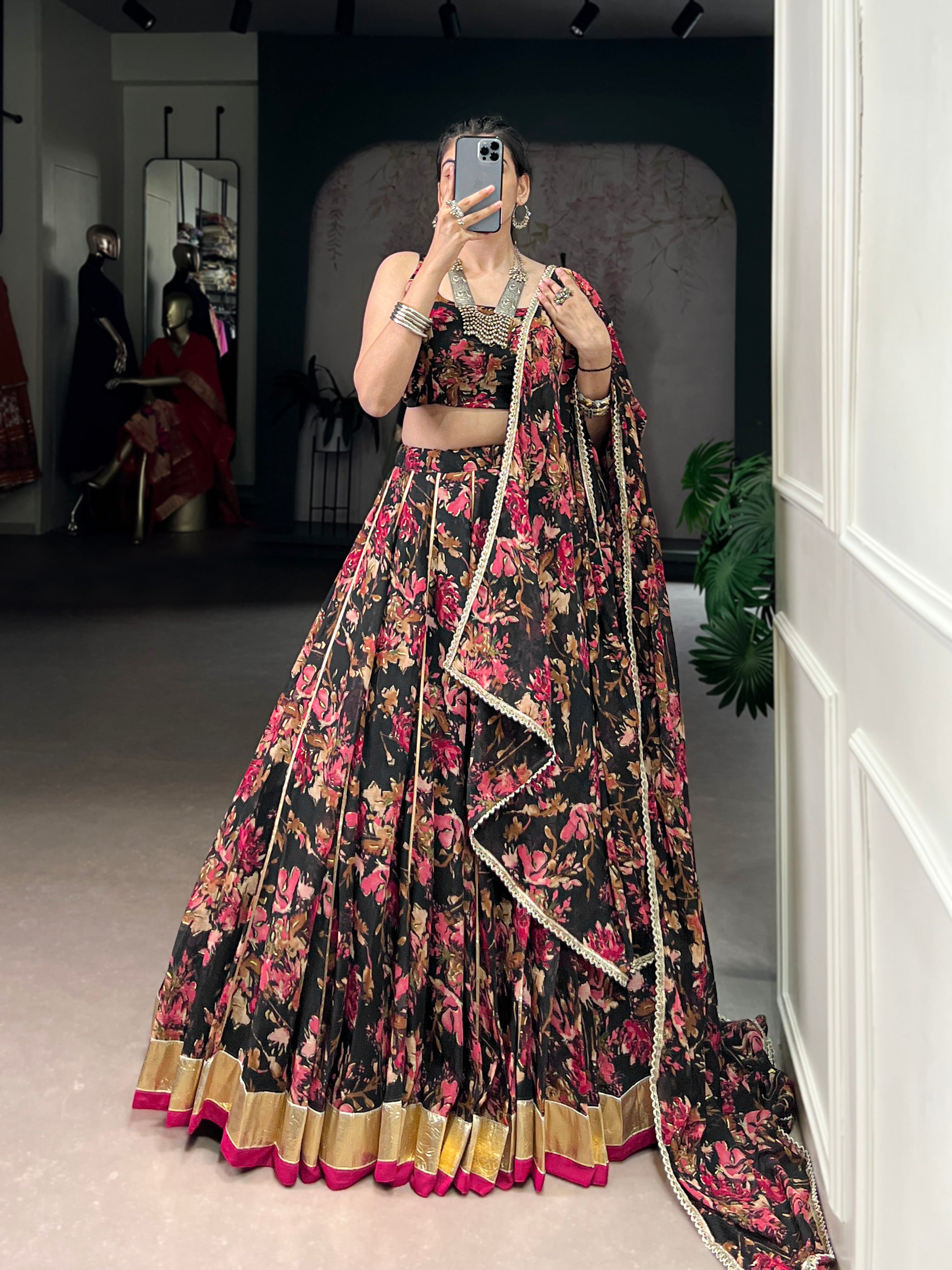 Floral Elegance Chiffon Choli with Golden Border Detailing