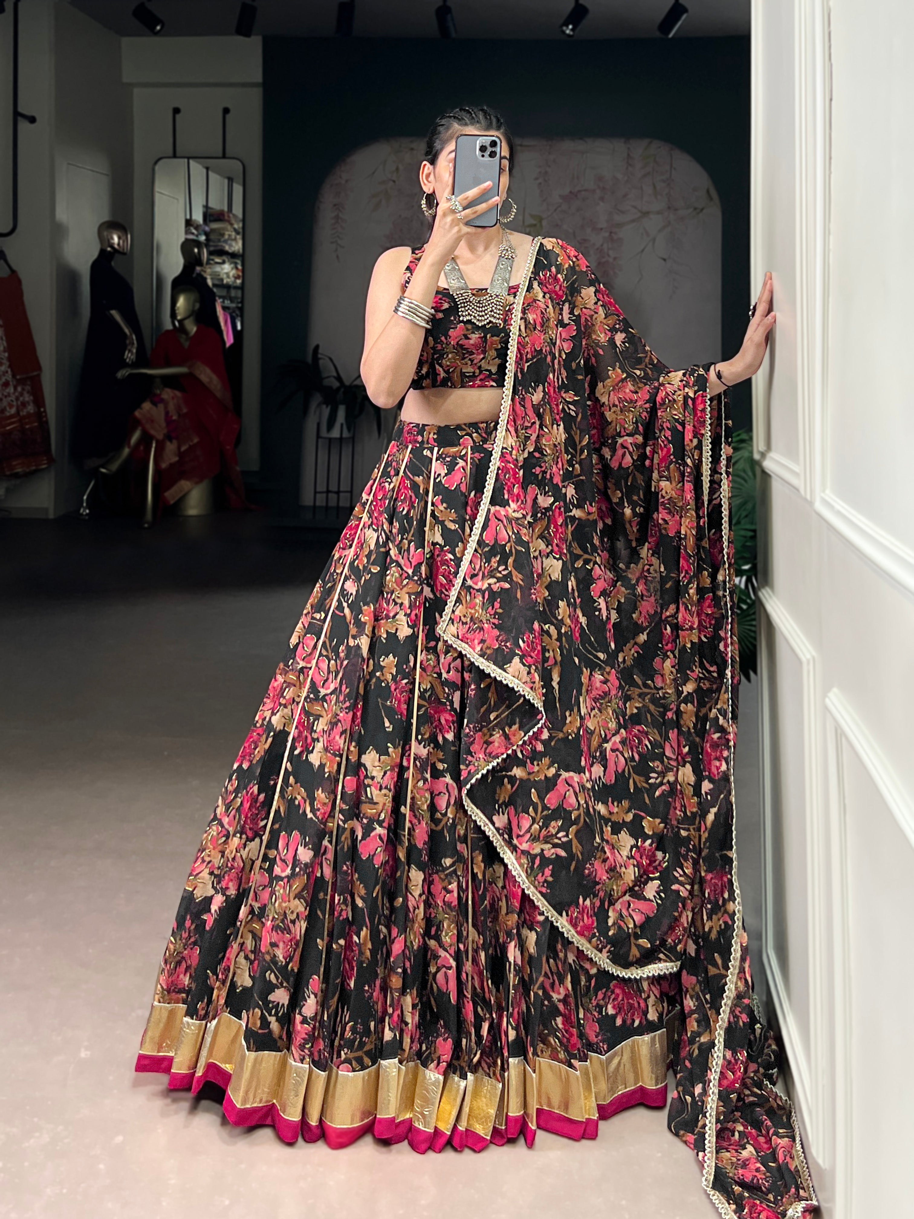 Floral Elegance Chiffon Choli with Golden Border Detailing