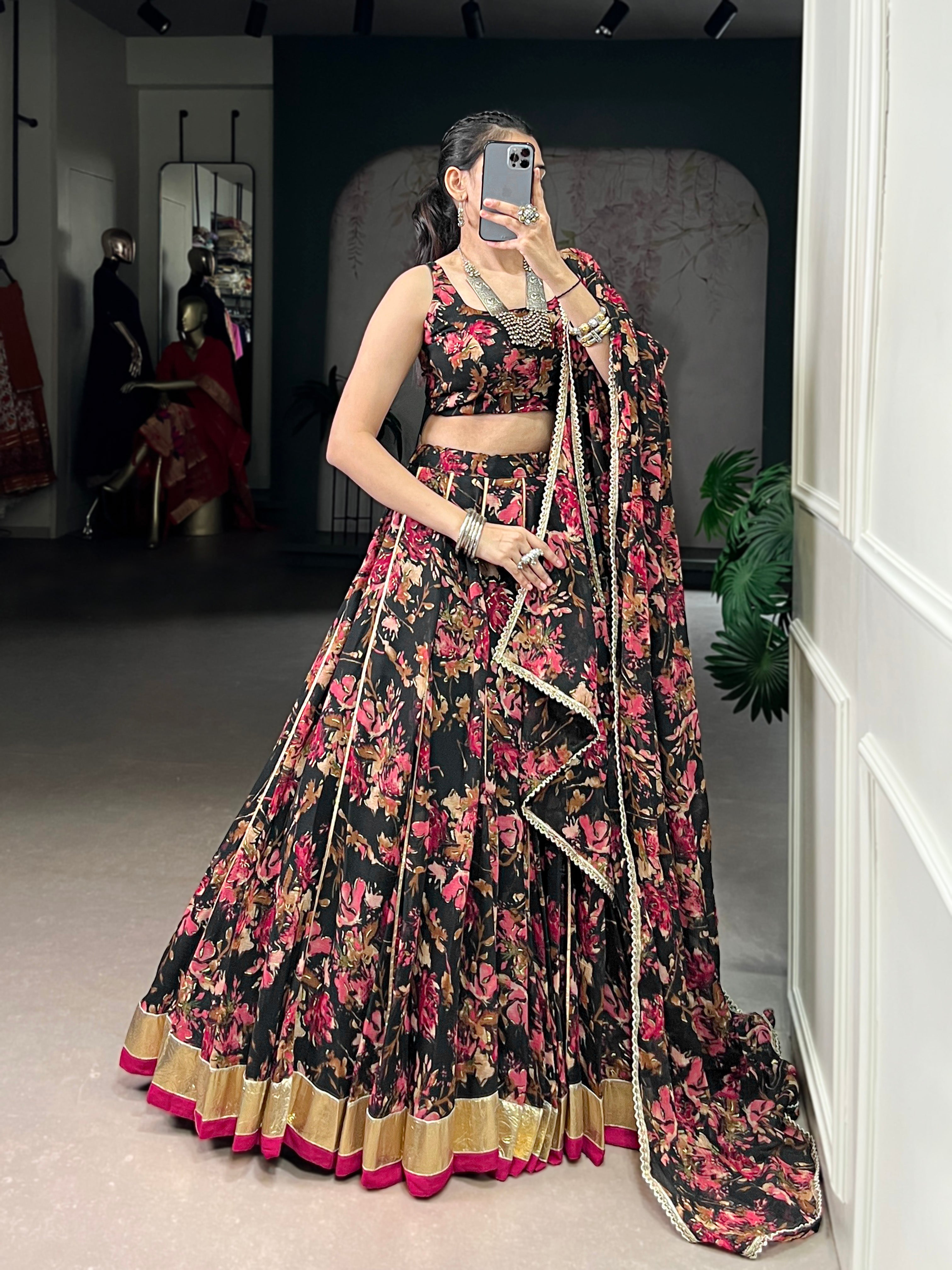 Floral Elegance Chiffon Choli with Golden Border Detailing