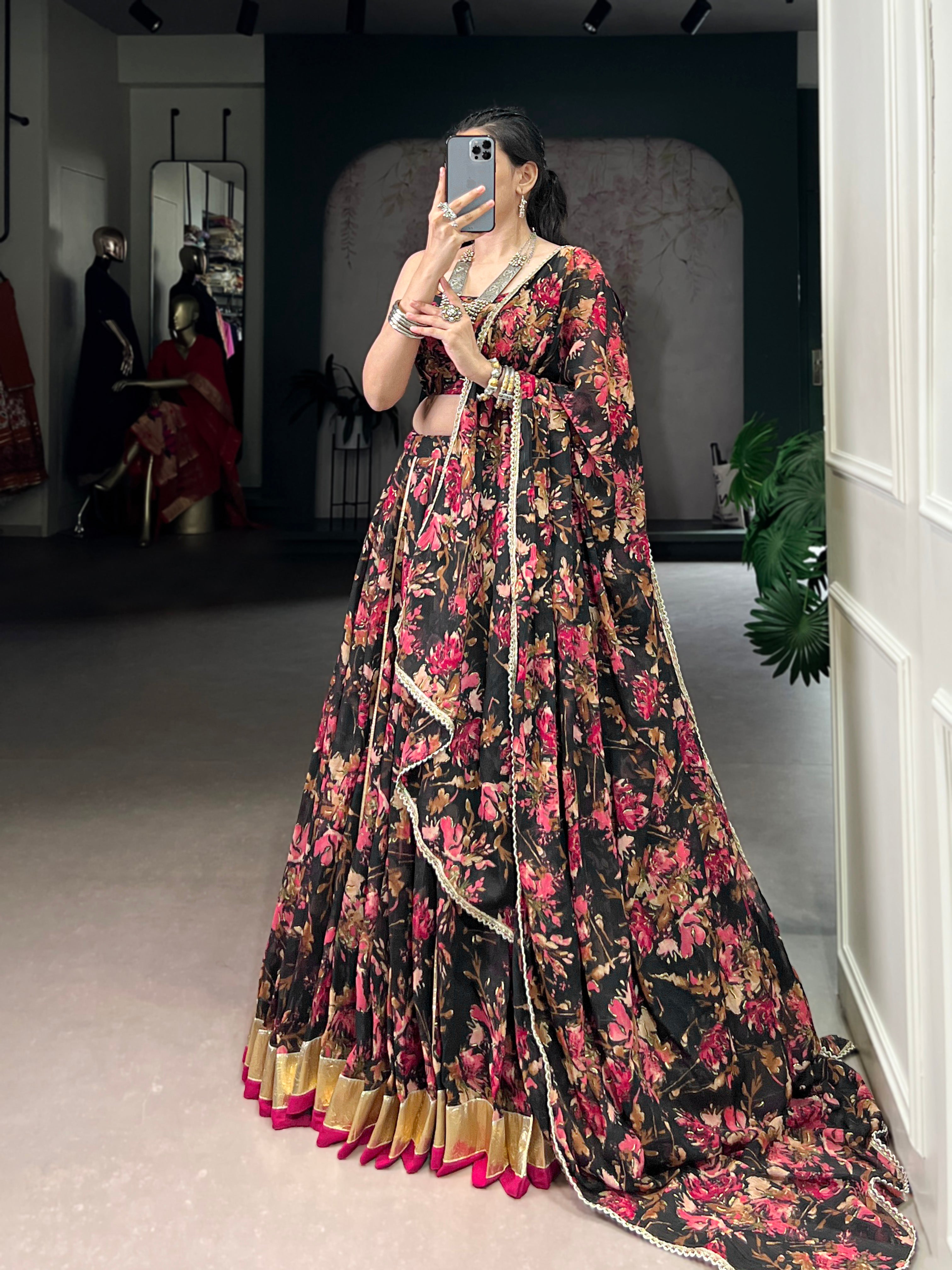 Floral Elegance Chiffon Choli with Golden Border Detailing