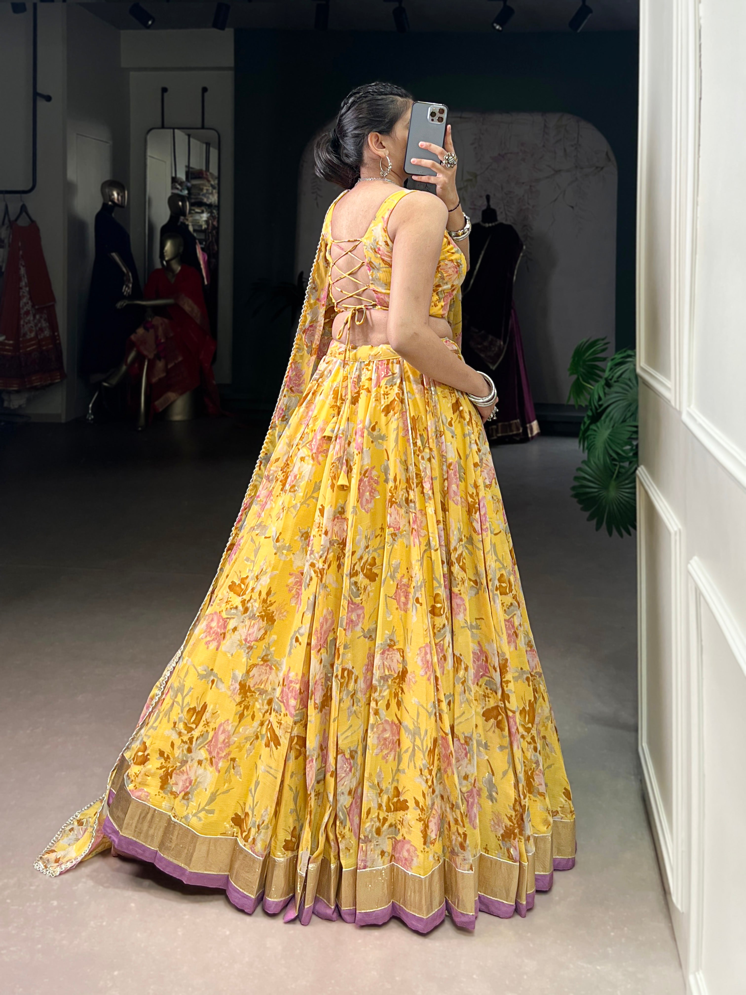 Floral Elegance Chiffon Choli with Golden Border Detailing