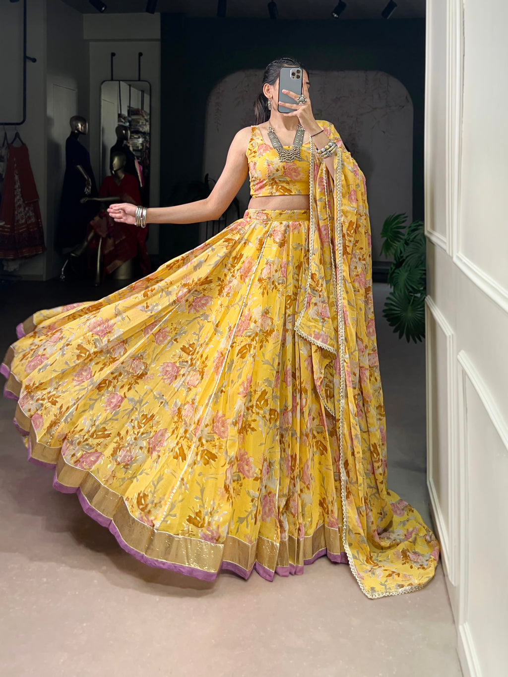 Floral Elegance Chiffon Choli with Golden Border Detailing