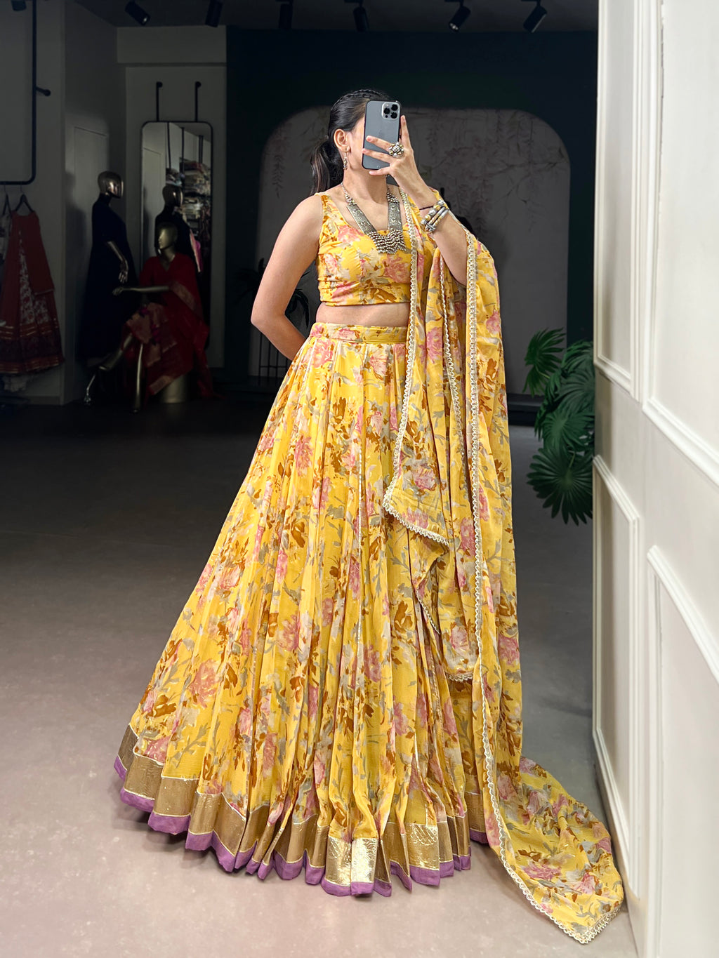 Floral Elegance Chiffon Choli with Golden Border Detailing