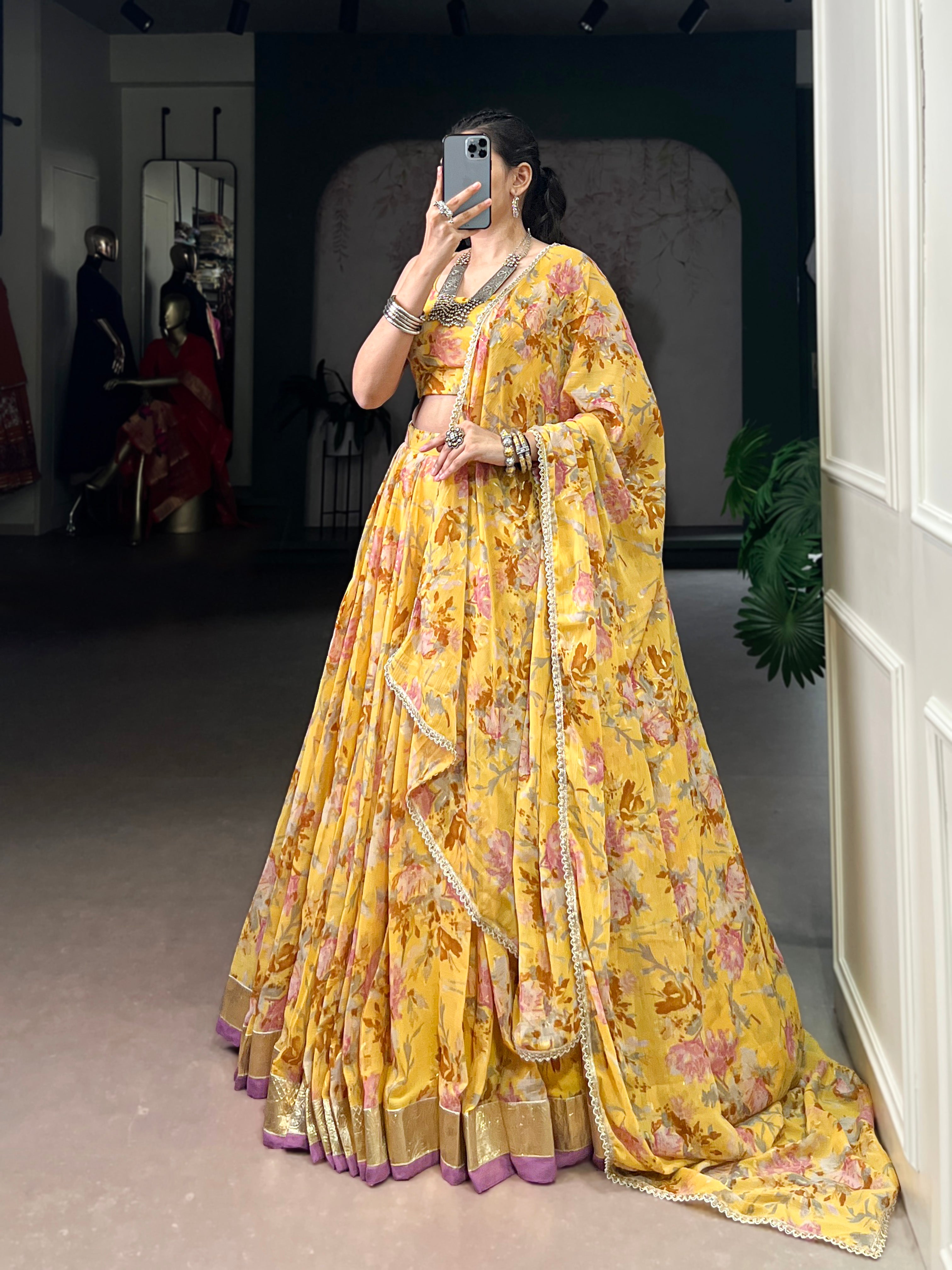 Floral Elegance Chiffon Choli with Golden Border Detailing