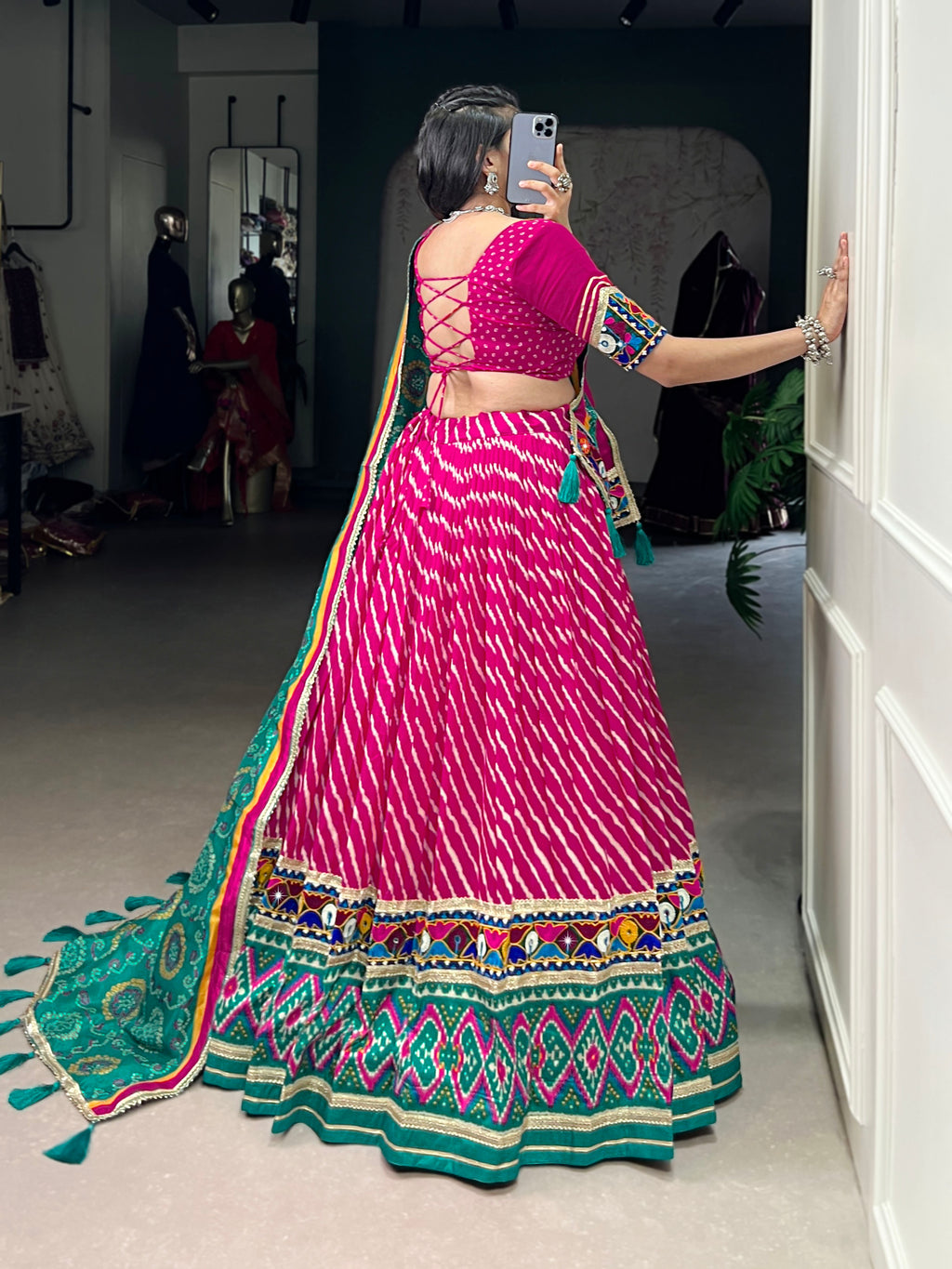 Pink Leheriya Tussar Silk With Patola Print Border Lace Touch Up