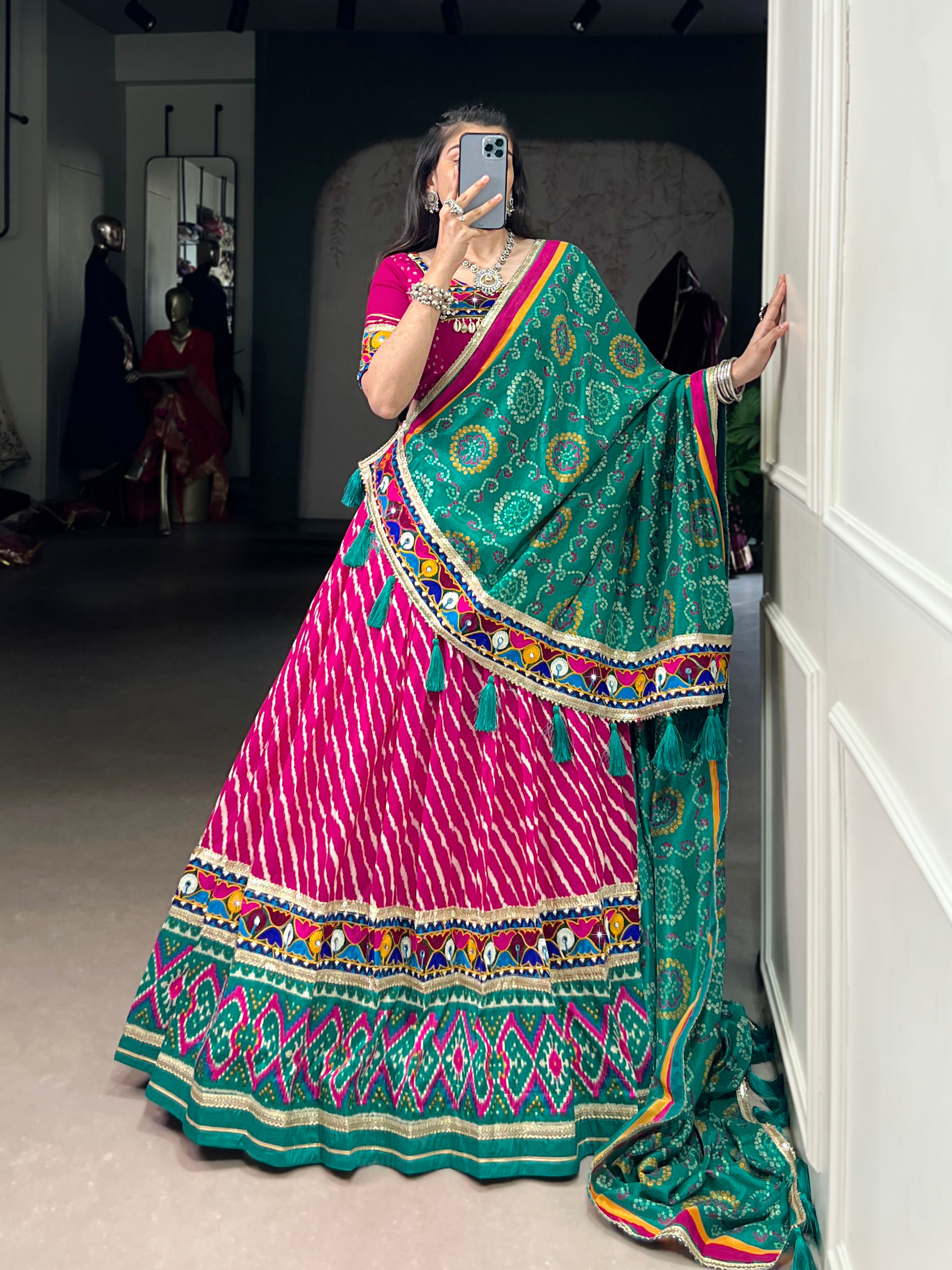 Pink Leheriya Tussar Silk With Patola Print Border Lace Touch Up