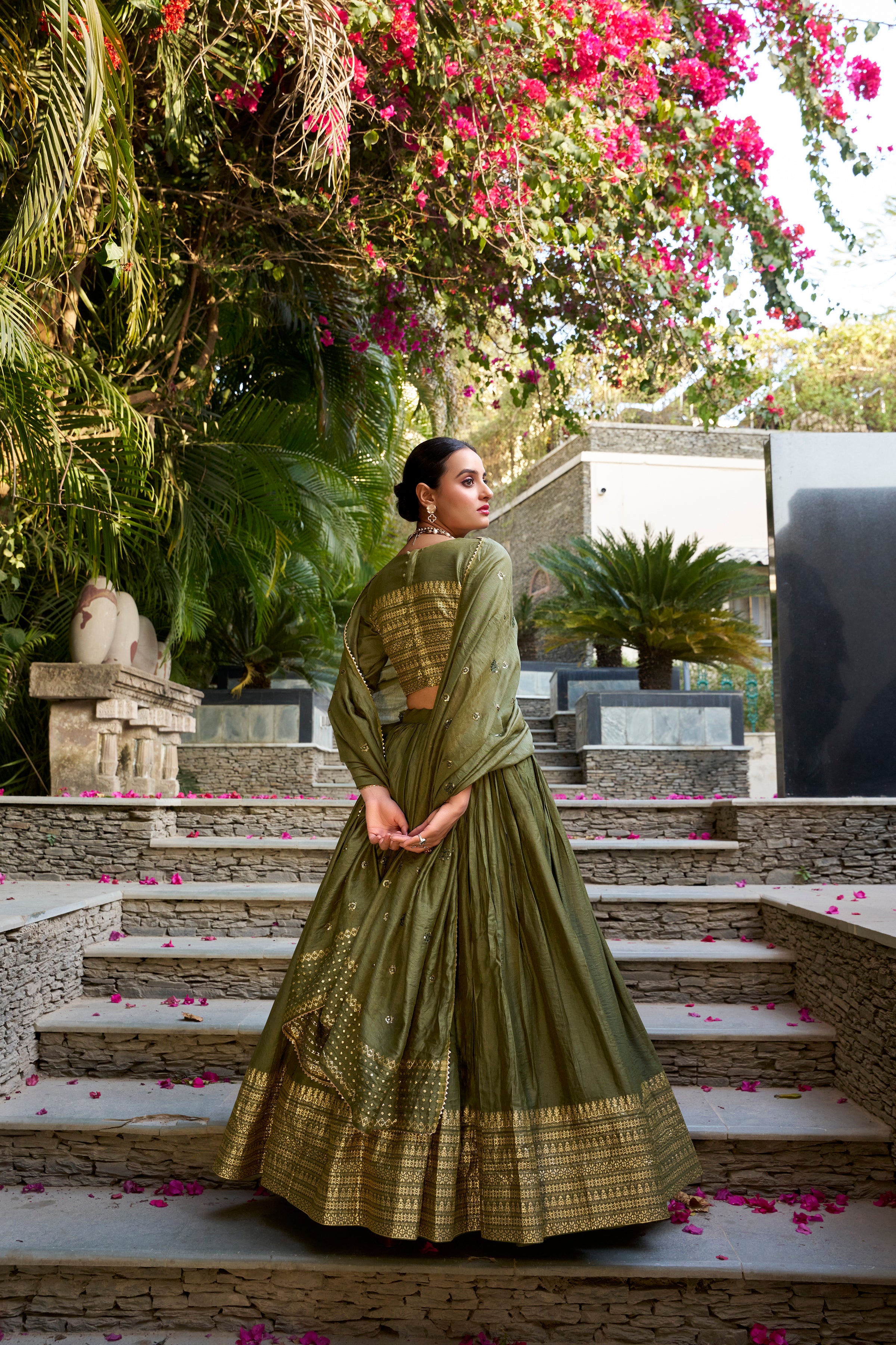 Regal Choli with Woven Zari Border