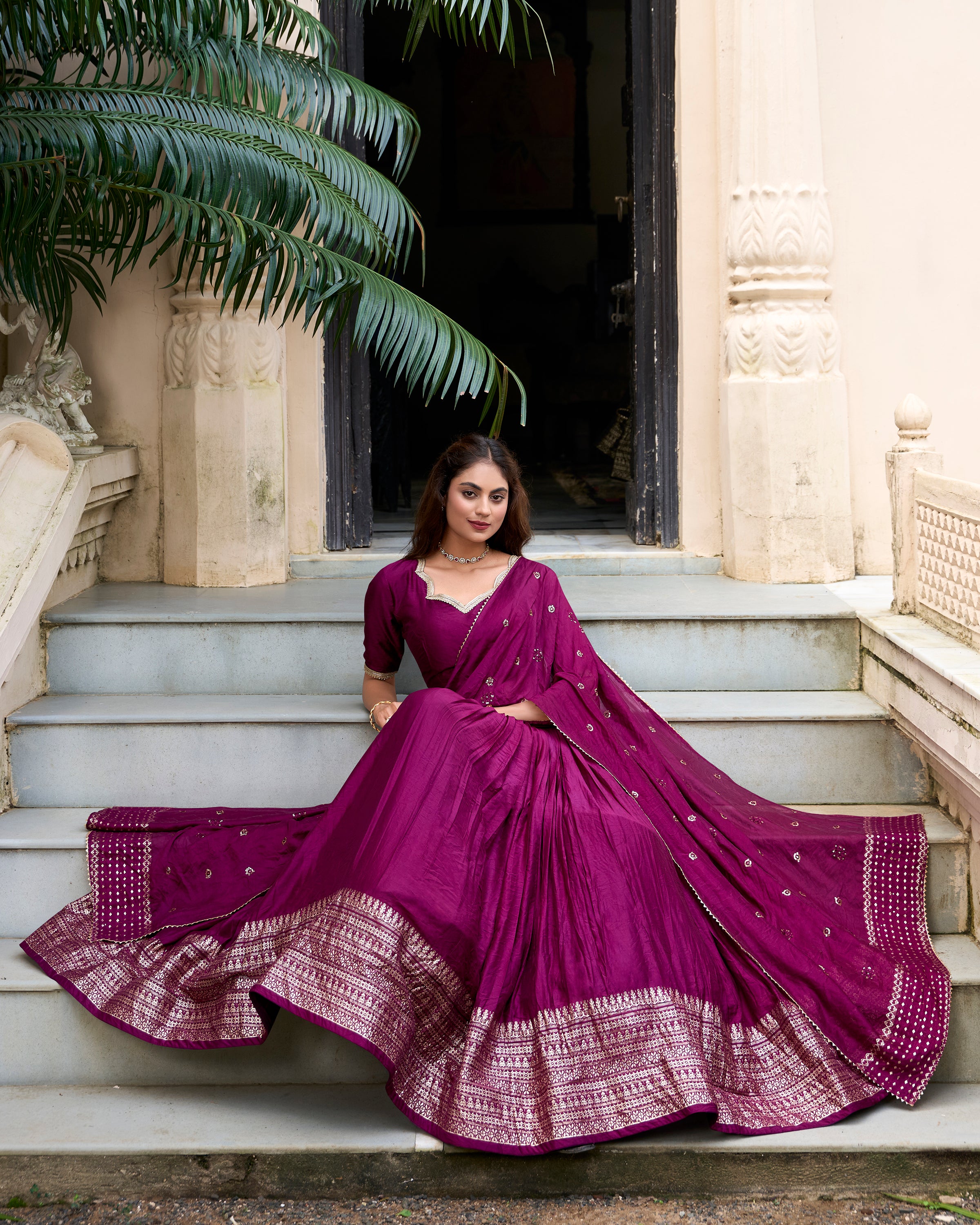 Regal Choli with Woven Zari Border