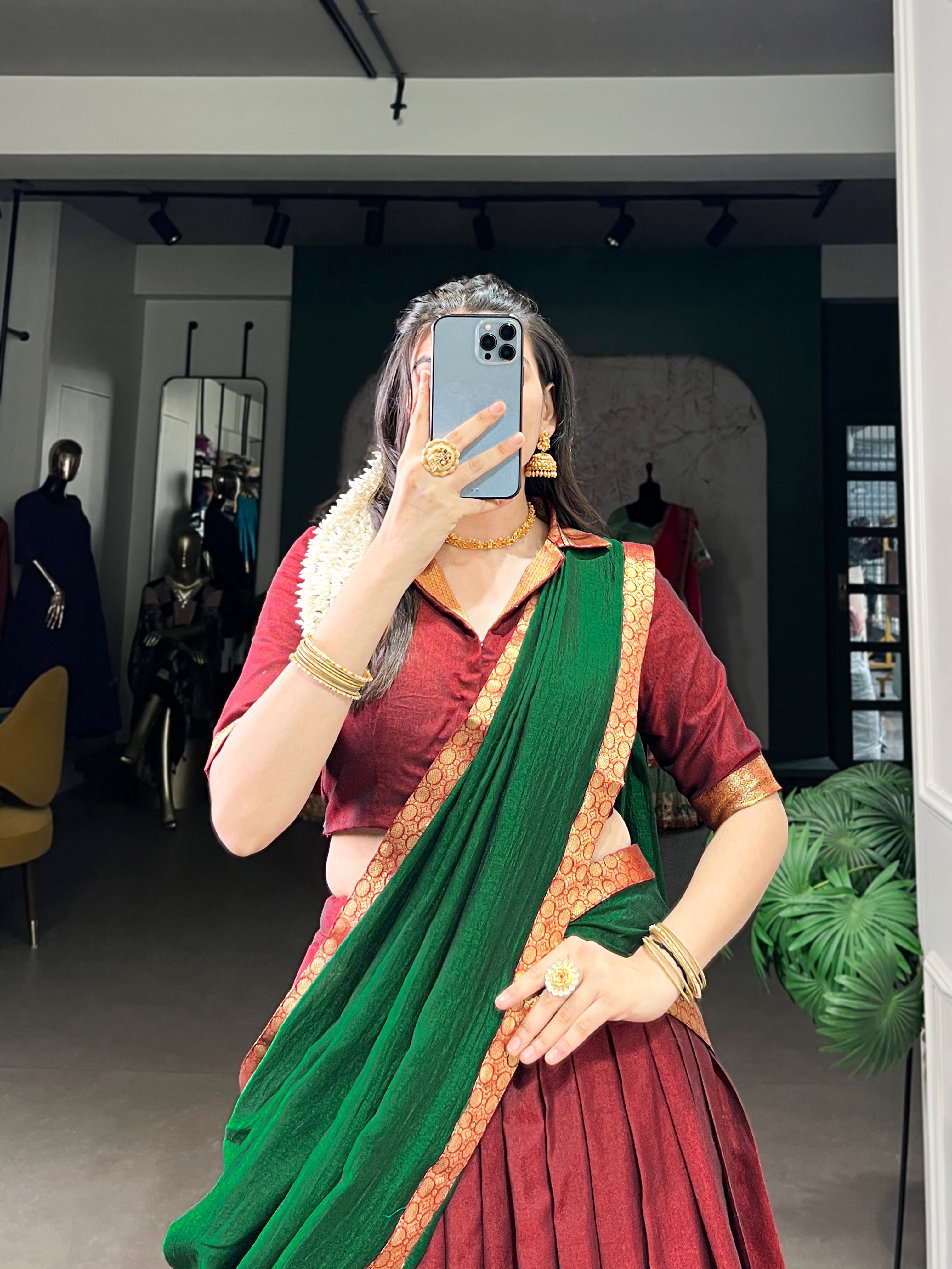 Regal Narayan pet (cotton)  Lehenga with Contrast Dupatta