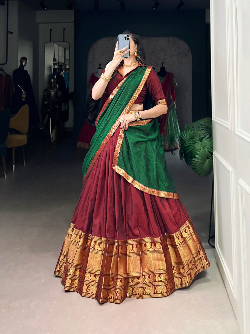 Regal Narayan pet (cotton)  Lehenga with Contrast Dupatta