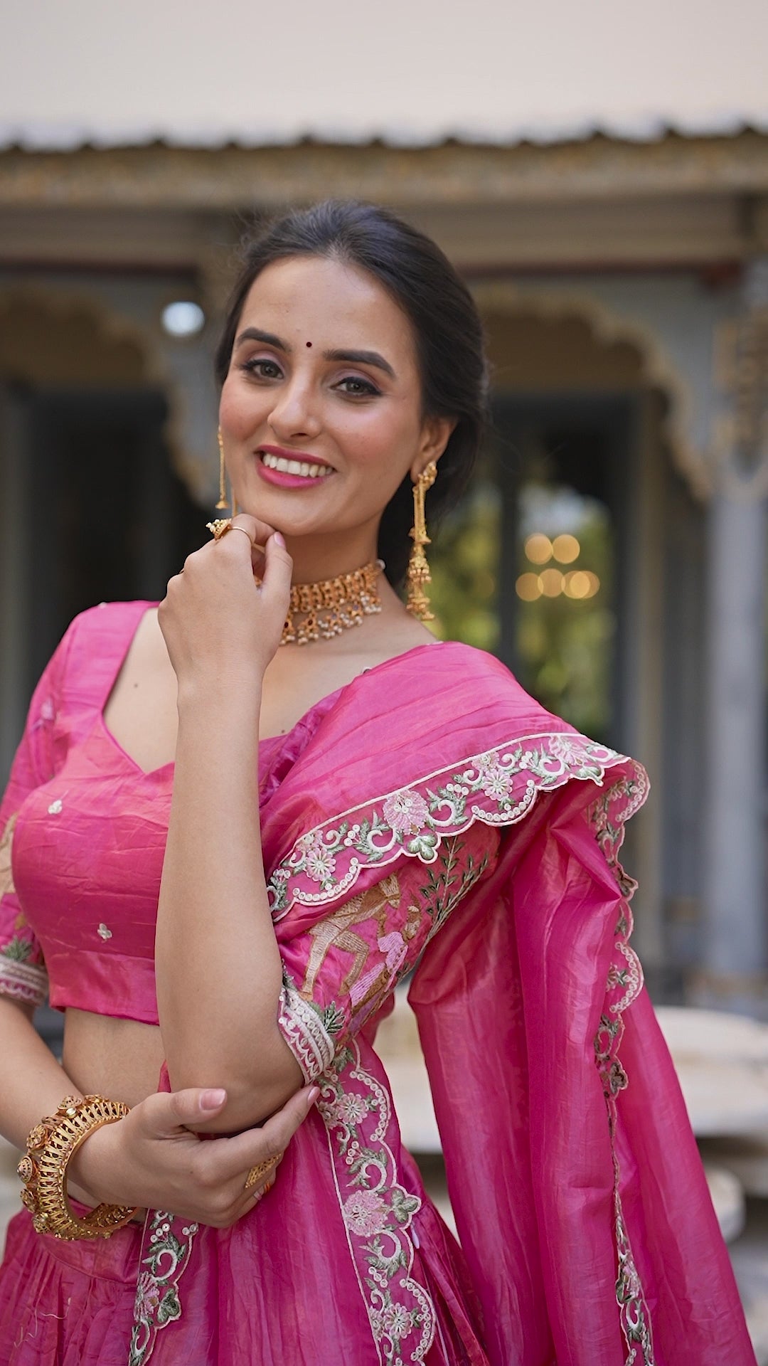 Graceful allure in a stunning dusty rose lehenga.