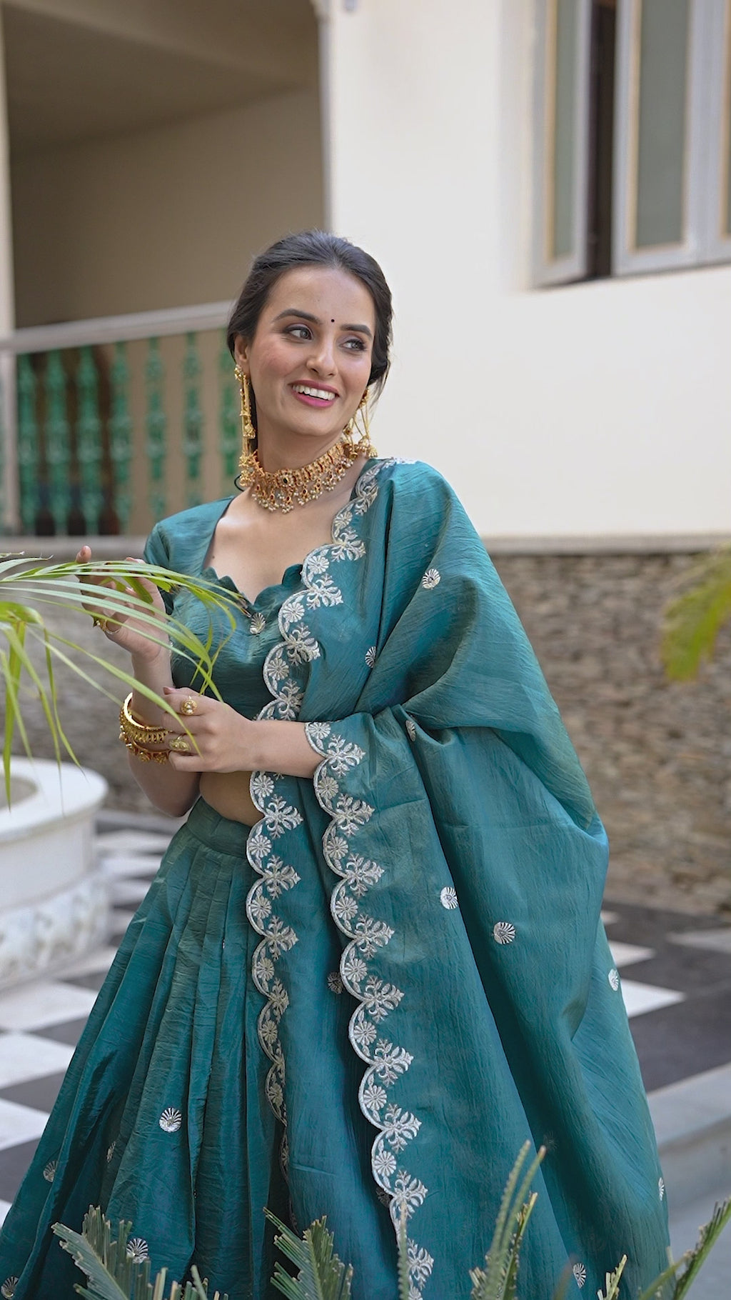 Graceful allure in a stunning dusty rose lehenga.