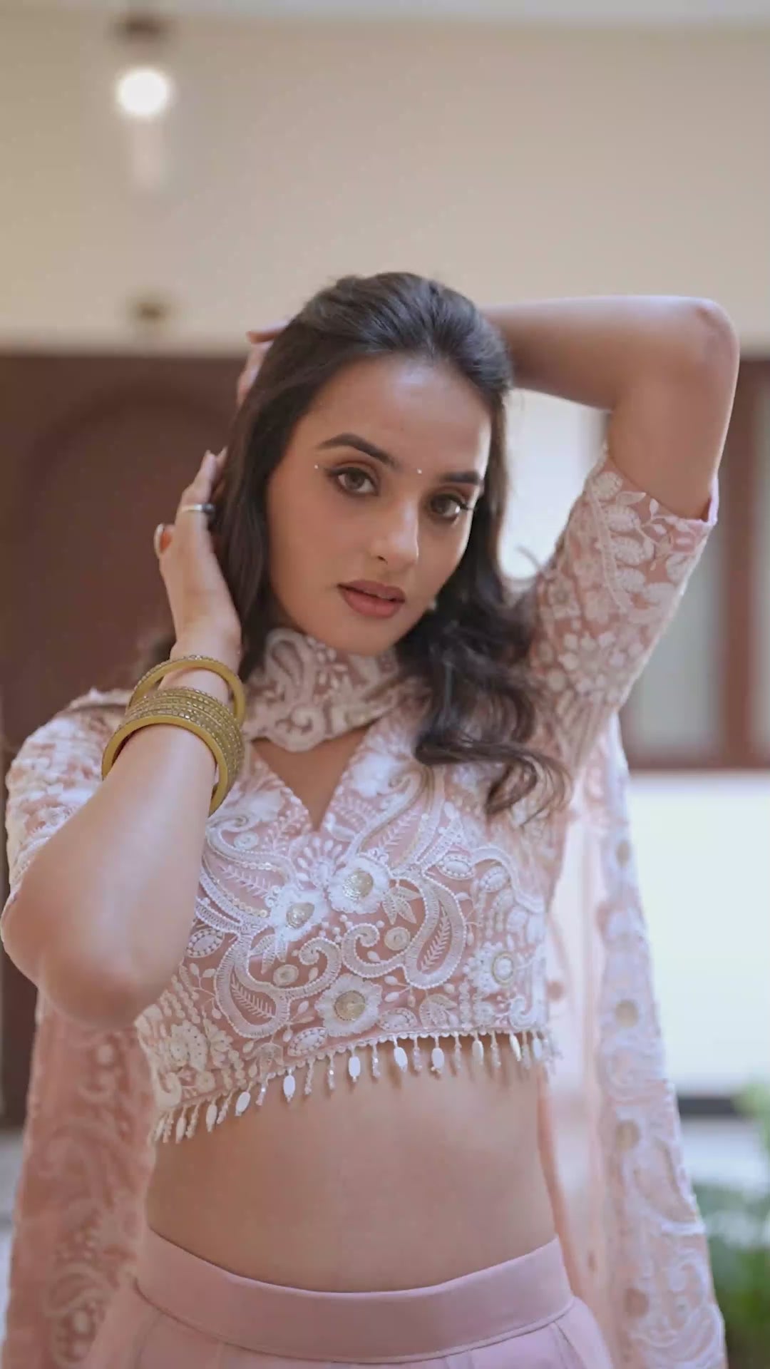 Designer  Pre-draped Pallu and a Stylish Keyhole